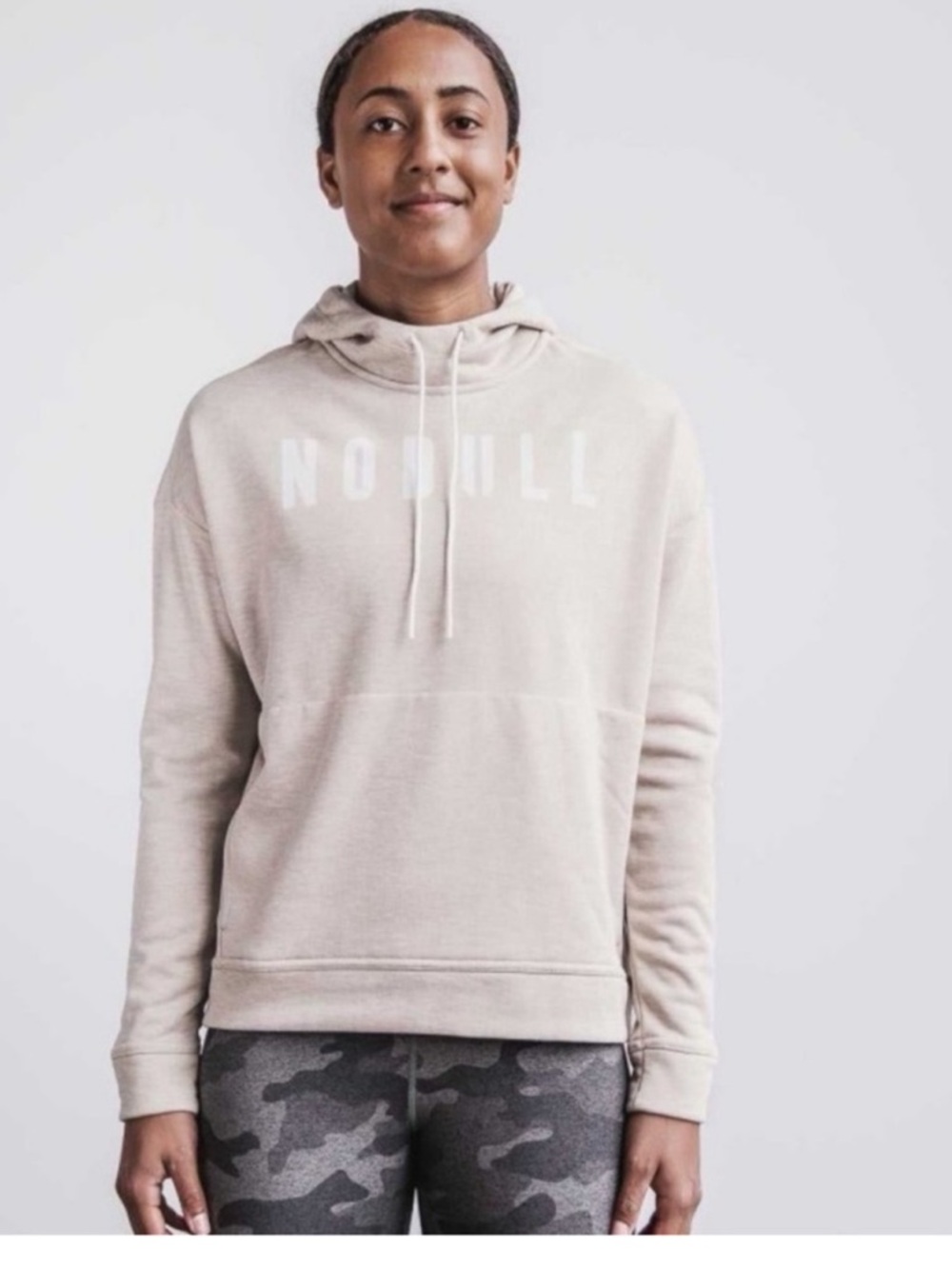 NOBULL Women’s Off-White Hoodie Size Small Pockets Fleece Pullover